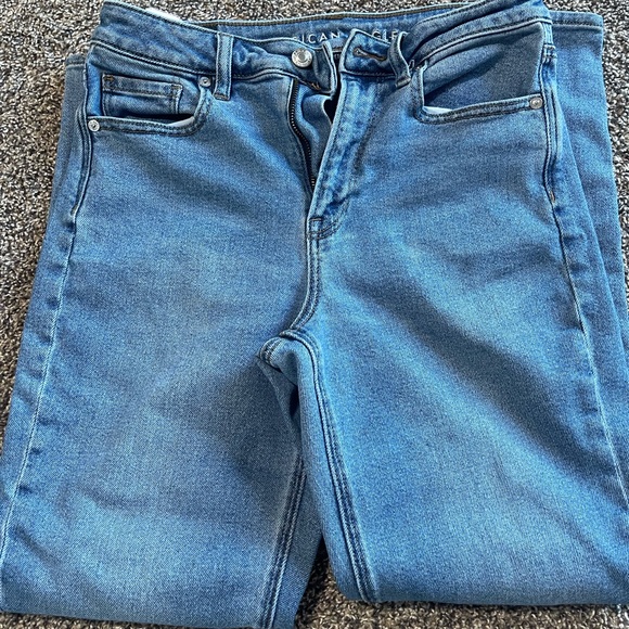 American Eagle Size 4 Regular “Mom Jean” - Picture 2 of 4